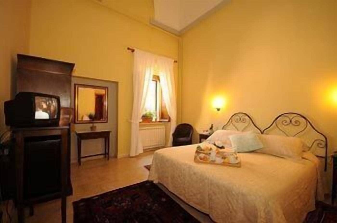 Albergo Duomo Монтепульчано Экстерьер фото