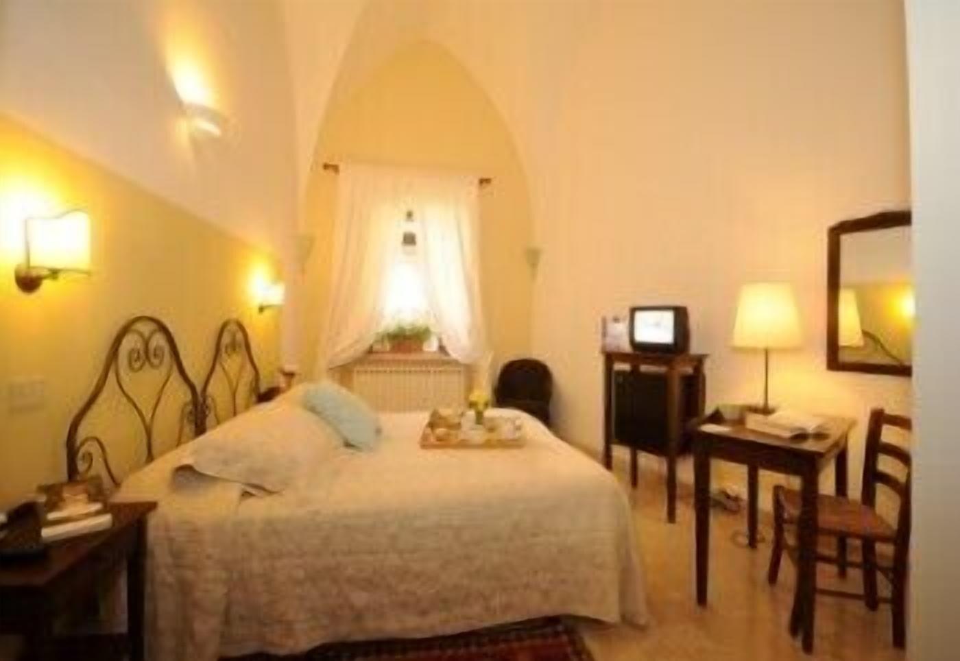 Albergo Duomo Монтепульчано Экстерьер фото